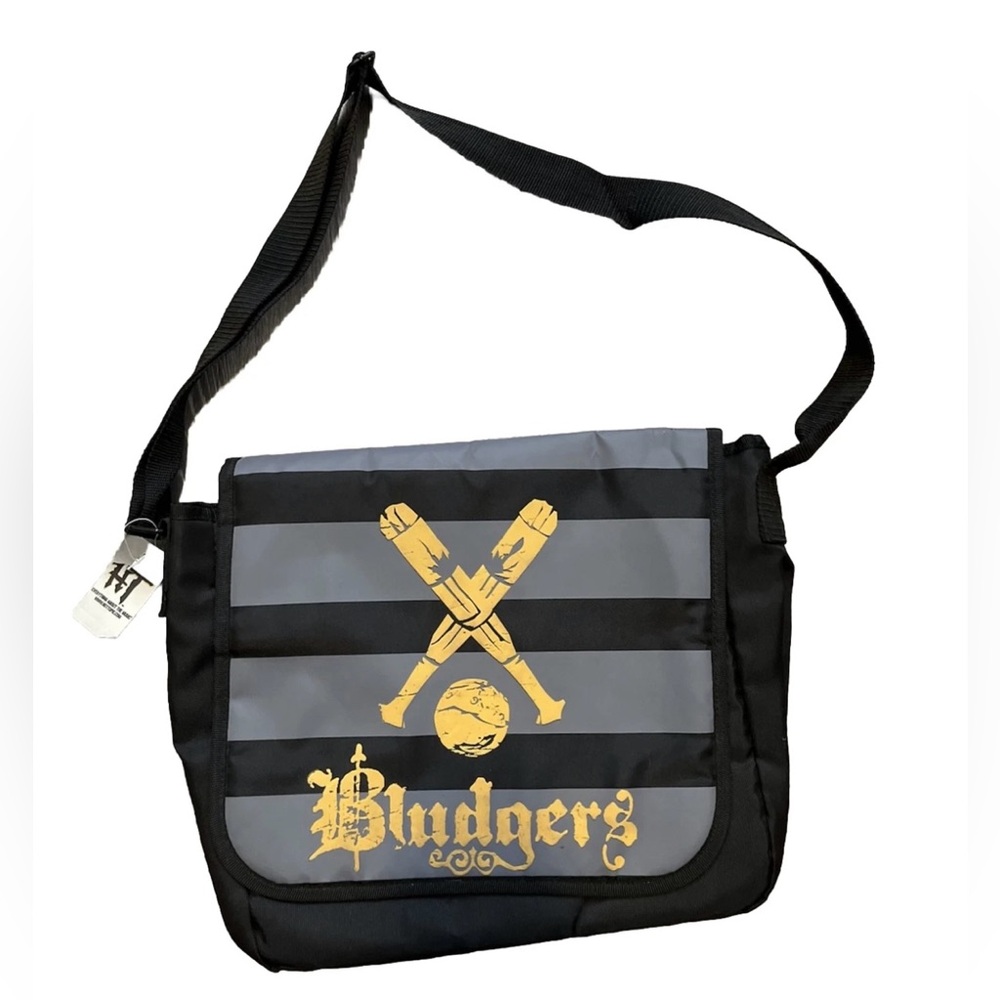 Harry Potter Hot Topic Messenger Bag Gryffindor Bludgers Quidditch New - NWD